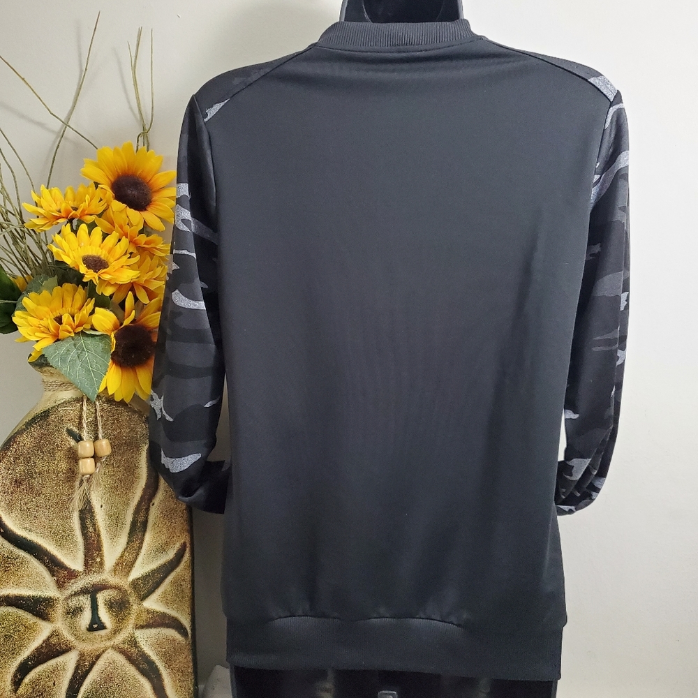 Performance Jacket - Picture 2 of 3